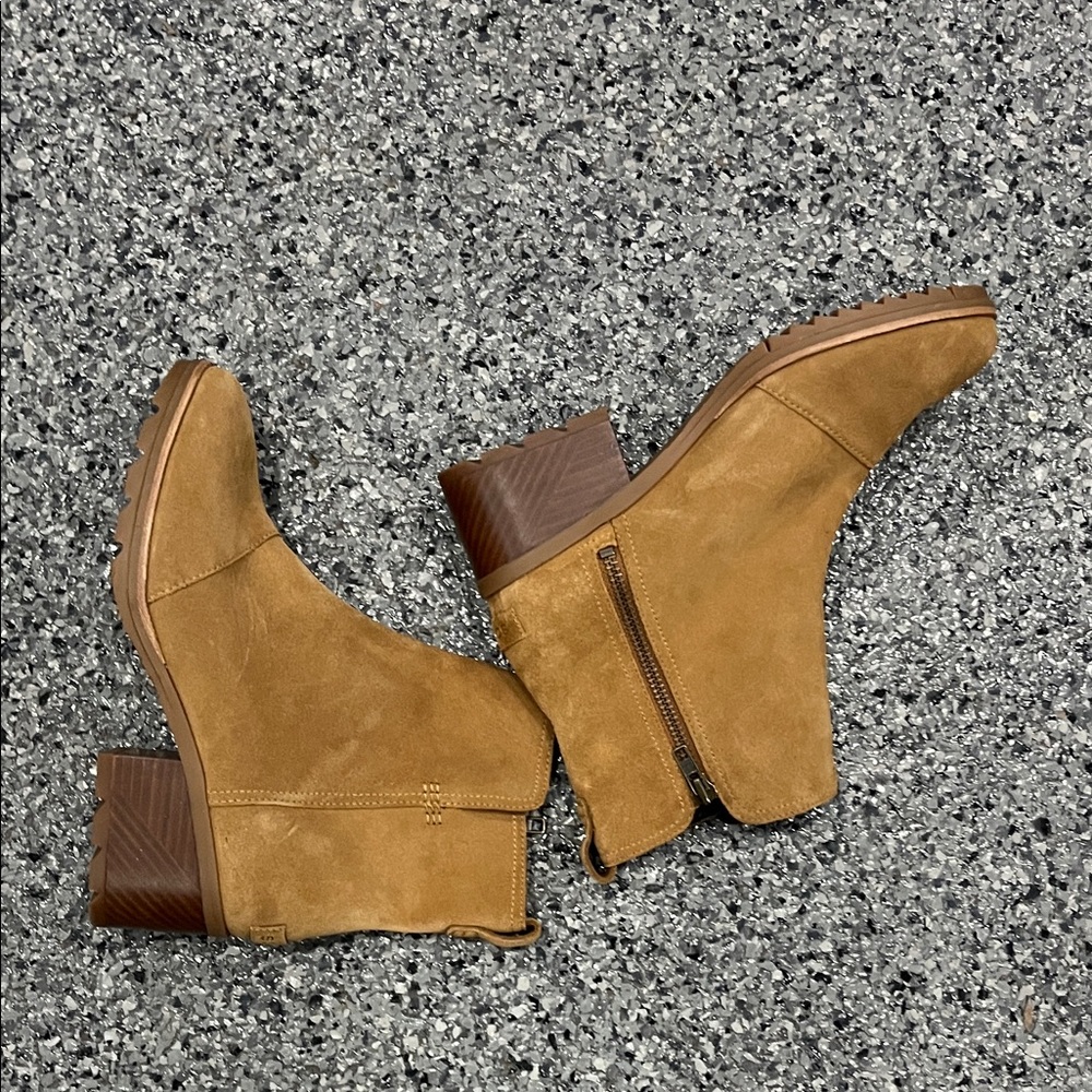 Sorel Stylish Tan Heeled Boots for Women ankle chunky 9.5 - Picture 7 of 16